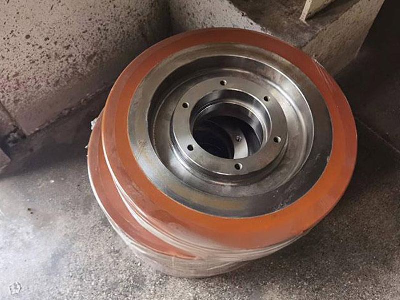 聚氨酯轨道包胶轮